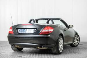 Bild 43/50 von Mercedes-Benz SLK 280 (2005)
