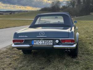 Bild 7/8 von Mercedes-Benz 250 SL (1967)