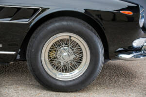 Image 11/46 of Ferrari 275 GTS (1965)