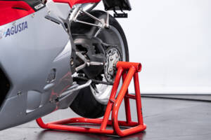 Image 22/50 de MV Agusta DUMMY (2000)