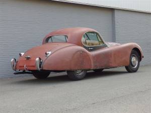 Immagine 2/82 di Jaguar XK 120 FHC (1953)