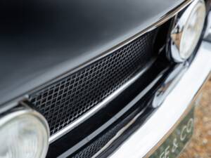 Bild 16/59 von Aston Martin V8 EFi Volante (1988)