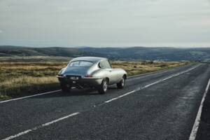 Bild 50/50 von Jaguar E-Type 3.8 Helm (1963)