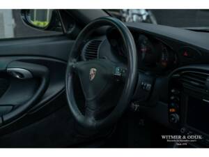 Afbeelding 7/29 van Porsche 911 Carrera 4S (2002)