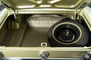 Image 19/19 of Ford Mustang GT (1966)