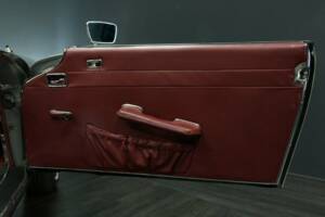 Bild 26/50 von Mercedes-Benz 250 SE (1968)