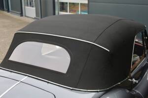 Afbeelding 16/23 van Jaguar XK 140 DHC (1956)