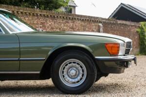 Image 32/50 de Mercedes-Benz 280 SLC (1976)