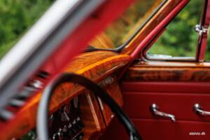 Bild 40/55 von Jaguar Mk II 3.8 (1963)