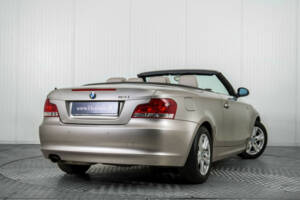 Image 45/50 of BMW 118i (2008)