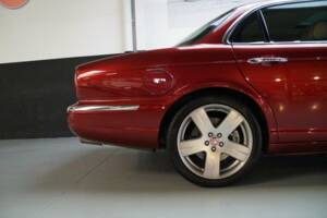 Bild 32/50 von Jaguar XJR Super V8 (2007)