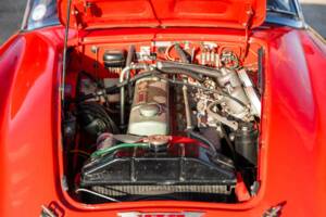 Image 3/50 of Austin-Healey 3000 Mk II (BJ7) (1962)