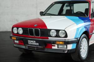 Bild 8/50 von BMW 325i (1986)