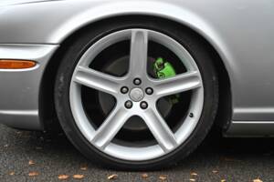 Image 11/50 of Jaguar XJ 8 4.2 (2006)