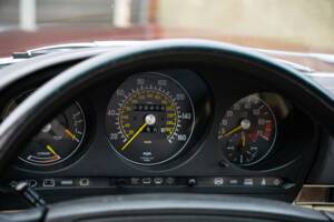 Immagine 11/21 di Mercedes-Benz 560 SL (1988)