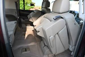 Image 30/50 of Chevrolet Suburban (2017)