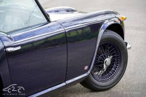 Image 37/45 of Triumph TR 4A (1966)