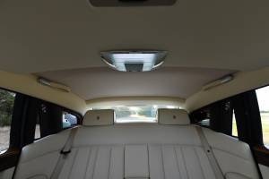 Image 44/50 of Rolls-Royce Phantom VII (2016)