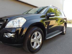 Afbeelding 27/100 van Mercedes-Benz GL 550 4MATIC (2008)