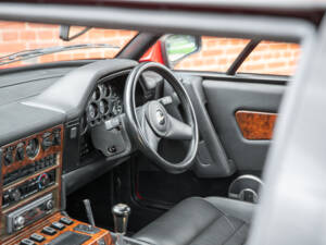 Imagen 51/99 de Aston Martin V8 Zagato Vantage (1988)