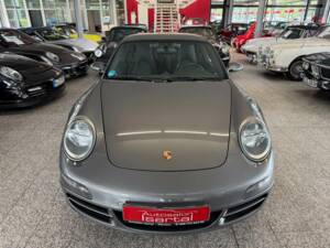 Bild 27/27 von Porsche 911 Carrera 4S (2007)