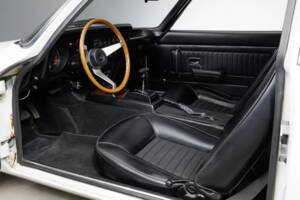 Image 17/34 of Opel GT 1900 (1969)