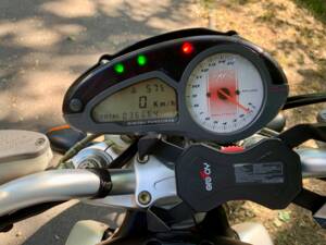 Immagine 8/11 di MV Agusta Brutale 910 R (2007)