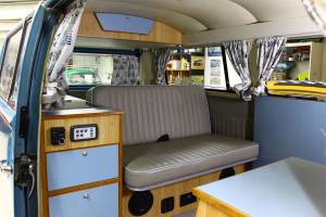 Imagen 23/33 de Volkswagen T2a Kombi (1970)