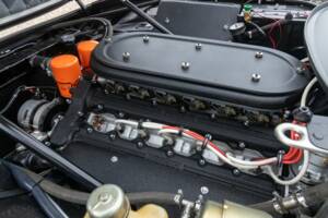 Image 23/50 de Ferrari 365 GTB/4 Daytona (1974)