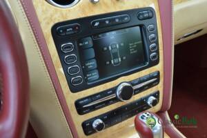 Bild 38/50 von Bentley Continental GT (2008)