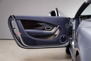 Bild 17/41 von Bentley Continental GTC W12 (2014)