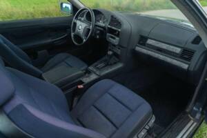 Bild 33/40 von BMW 316i (1998)