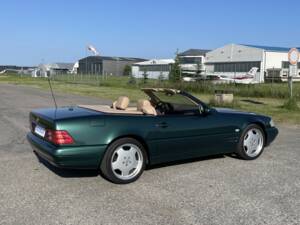 Image 6/39 de Mercedes-Benz SL 320 (1999)