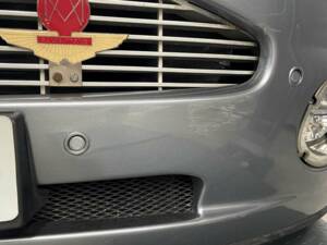 Image 8/50 of Aston Martin V12 Vanquish (2003)