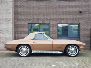 Bild 6/24 von Chevrolet Corvette Sting Ray Convertible (1964)
