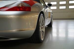 Immagine 38/50 di Porsche Boxster (2003)