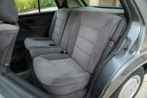 Bild 23/45 von Volkswagen Golf II 1.3 (1990)
