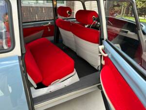 Imagen 6/15 de Citroën DS 21 Familiale (1966)