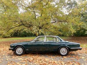 Bild 21/50 von Daimler Double Six (1992)