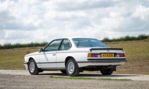 Bild 3/44 von BMW 628 CSi (1900)