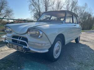 Bild 38/70 von Citroën Ami 6 Berline (1964)