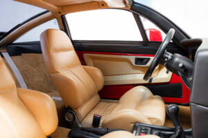 Afbeelding 20/32 van Alfa Romeo SZ (1994)