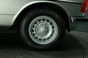 Image 50/50 of Mercedes-Benz 280 CE (1980)