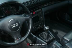 Bild 20/24 von Audi RS4 Avant (2001)