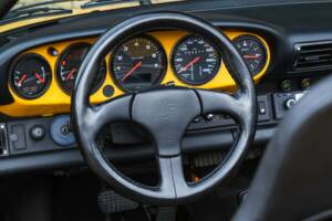 Image 37/50 of Porsche 911 Speedster (1993)