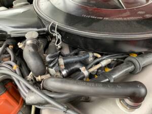 Image 123/177 de Mercedes-Benz 350 SL (1974)