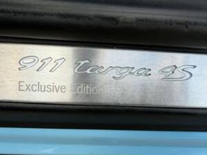 Image 27/29 of Porsche 911 Targa 4S (2015)