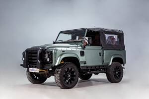 Image 5/44 of Land Rover Defender 90 (2011)