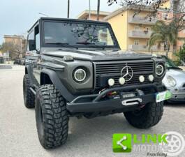 Image 5/10 de Mercedes-Benz 300 GD (SWB) (1980)