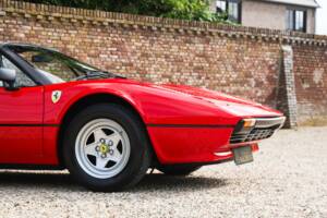 Image 28/50 de Ferrari 308 GTSi (1981)